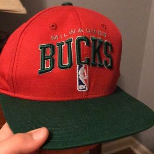 Milwaukee bucks hat